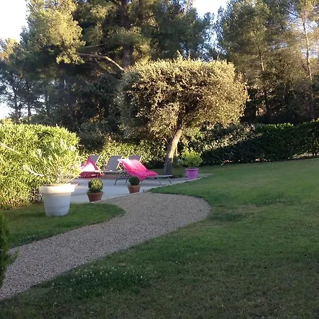 Le Mazet De Camaisse *